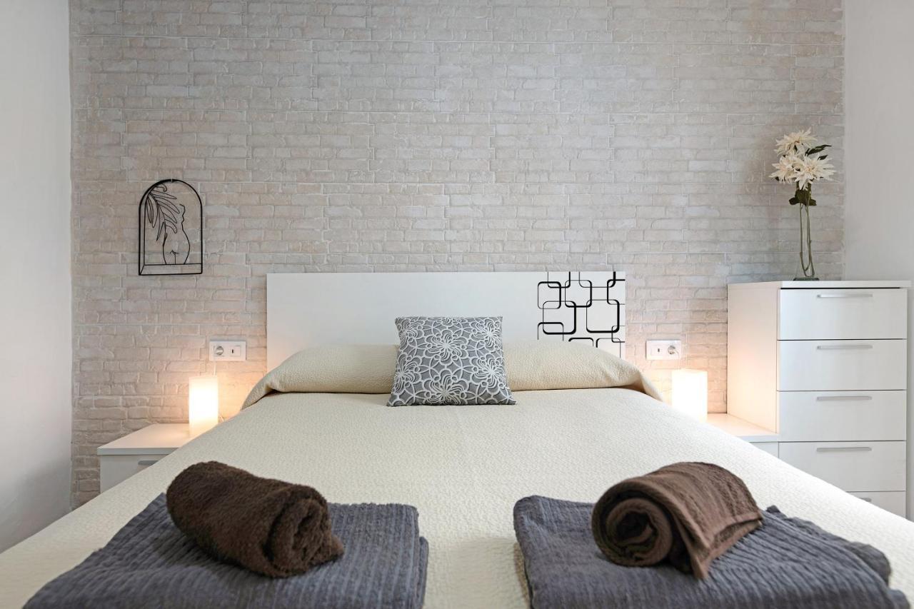 Apartamento Rubi ติอาส ภายนอก รูปภาพ